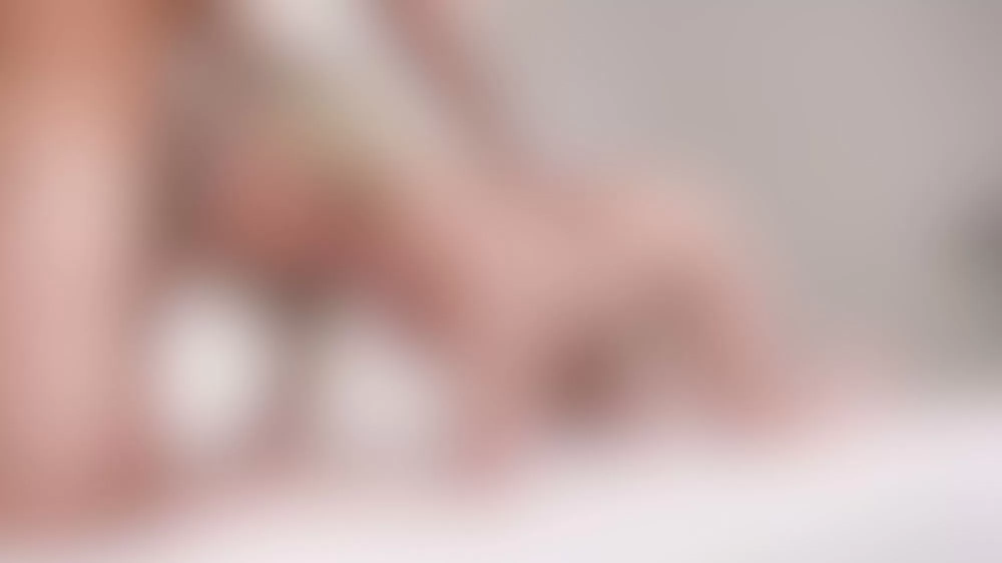 Aries Adore Blurred 6