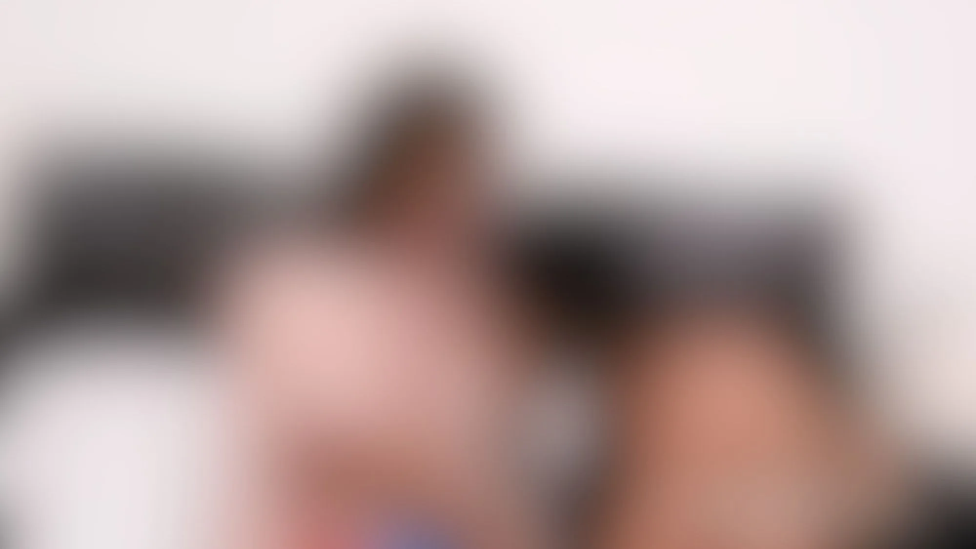 Gracie Monroe & Indra Blurred Image 6