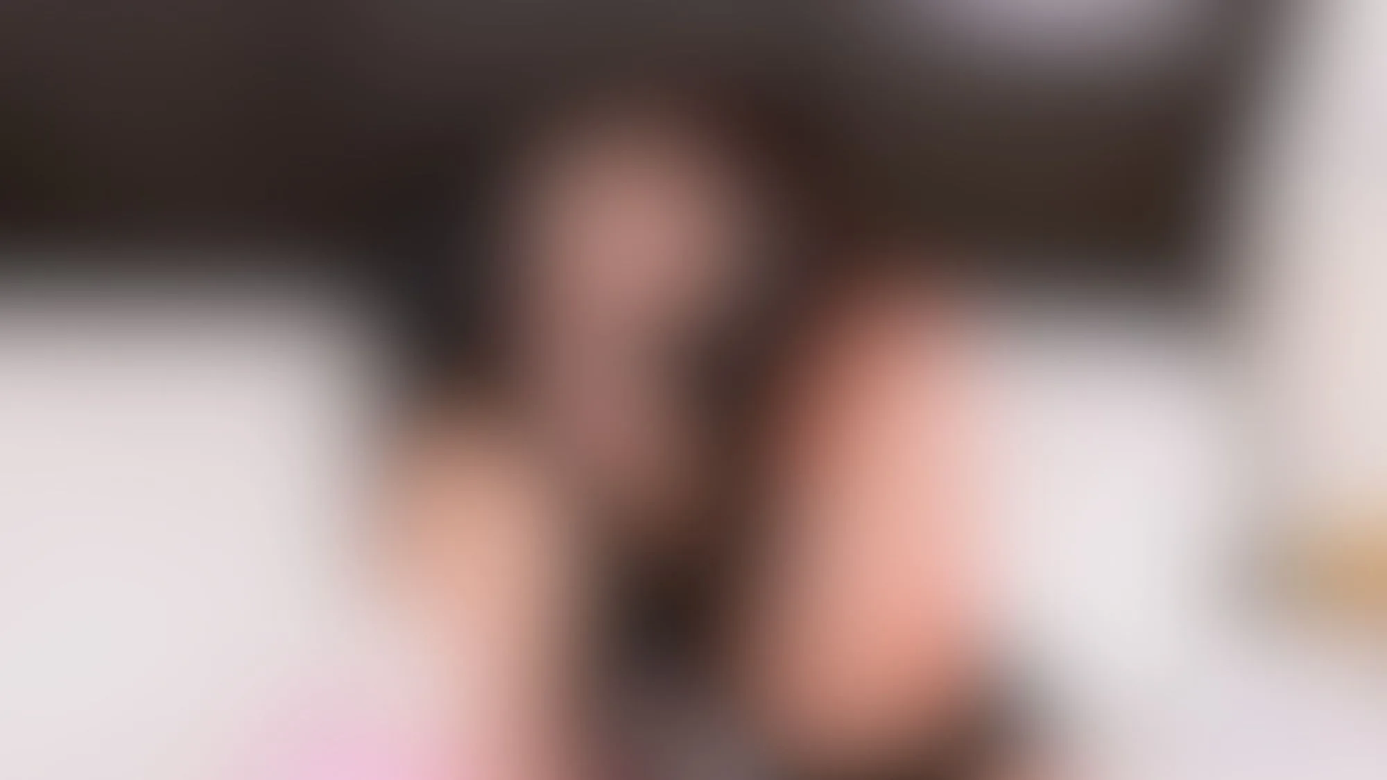 Monica and Vanessa Blurred Image 5